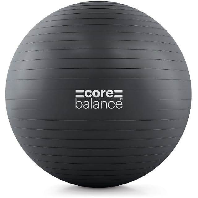 Ballon Core Balance seul sur fond blanc, gris anthracite, nervures horizontales serrées, le nom en travers du milieu