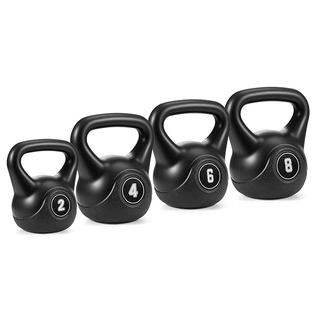 Quatre kettlebells ARATERVIO noires en HDPE alignées, marquées 2, 4, 6 et 8 sur des disques blancs